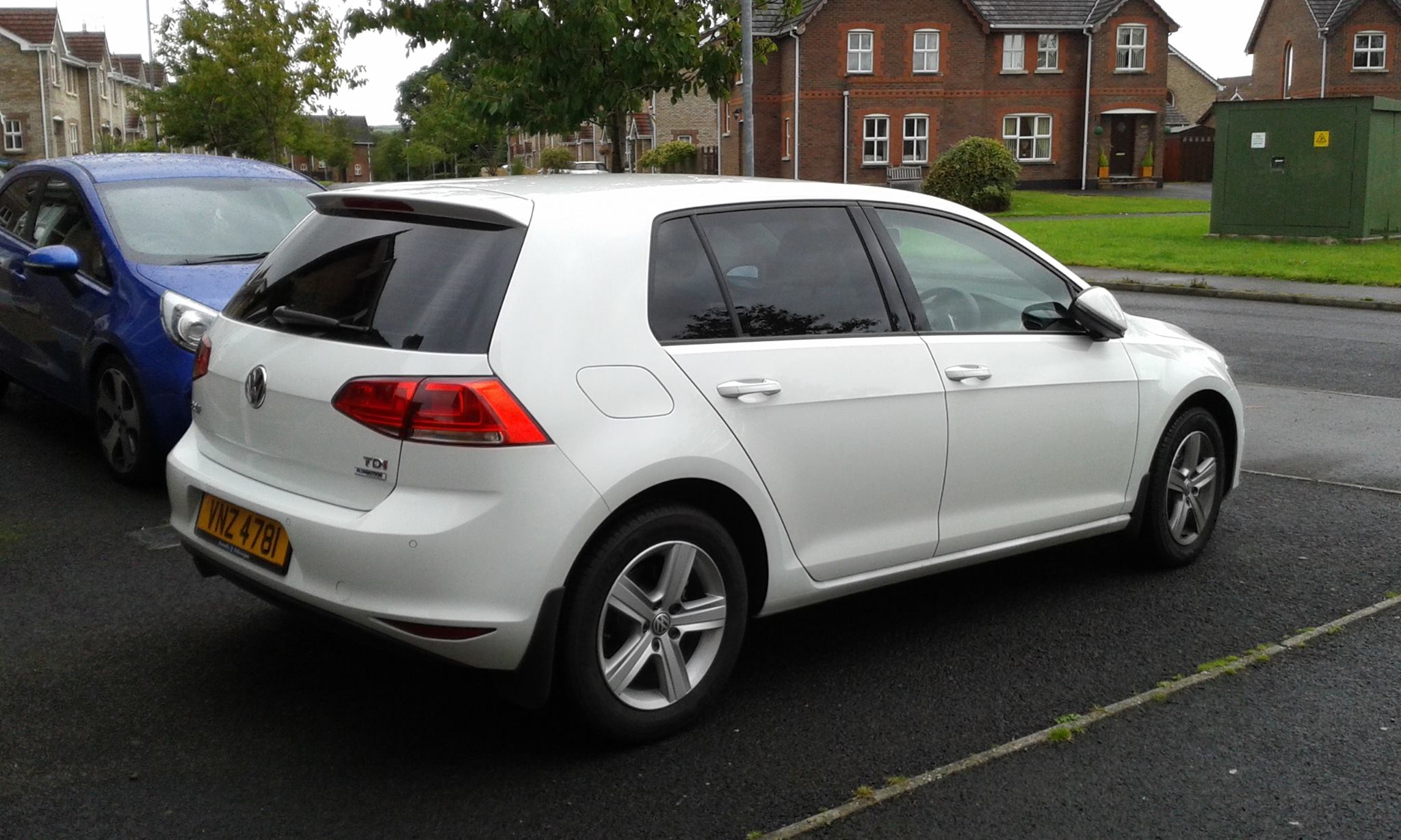 Fusion Window Tinting & Car Detailing