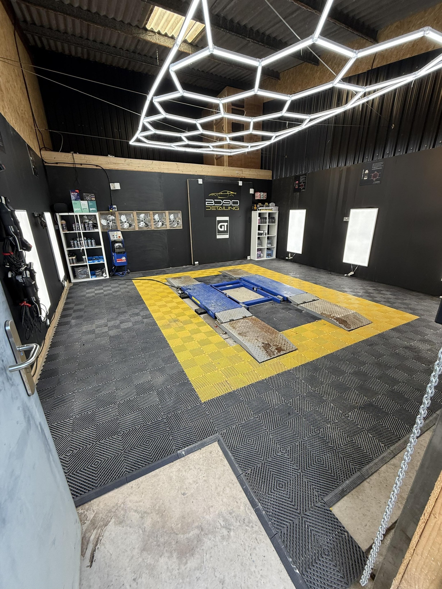 BD90 Detailing